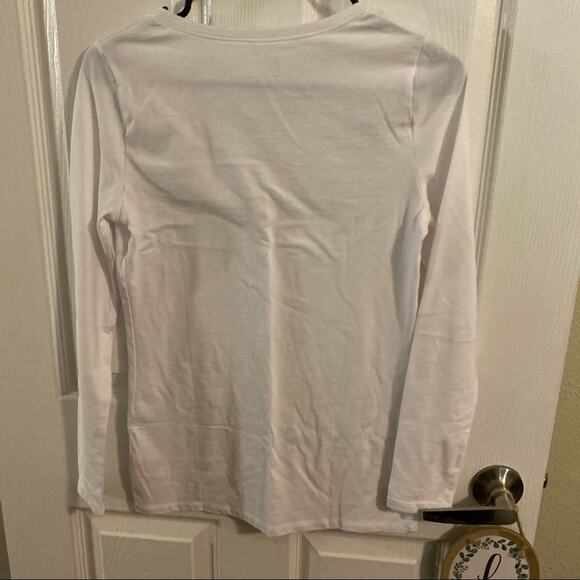 LOT of 3 White & Dark Red Solid Tee Shirts for Layering Women Junior Size Medium - Picture 13 of 15